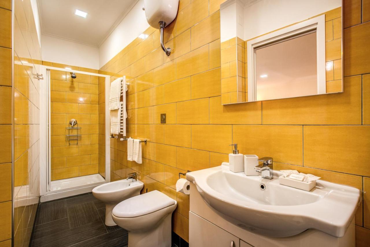 Casa Hosteno نابولي المظهر الخارجي الصورة
